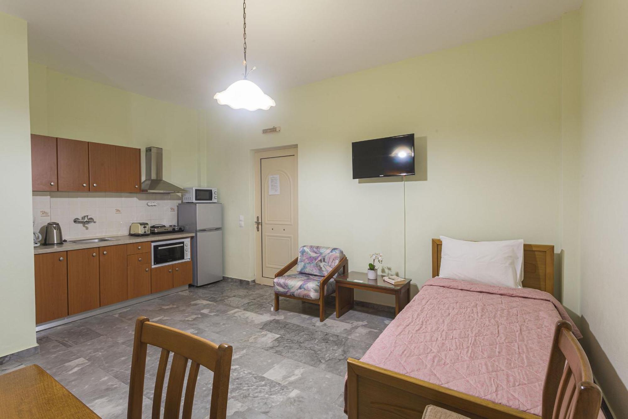 Remvi Hotel - Apartments Stoúpa Oda fotoğraf