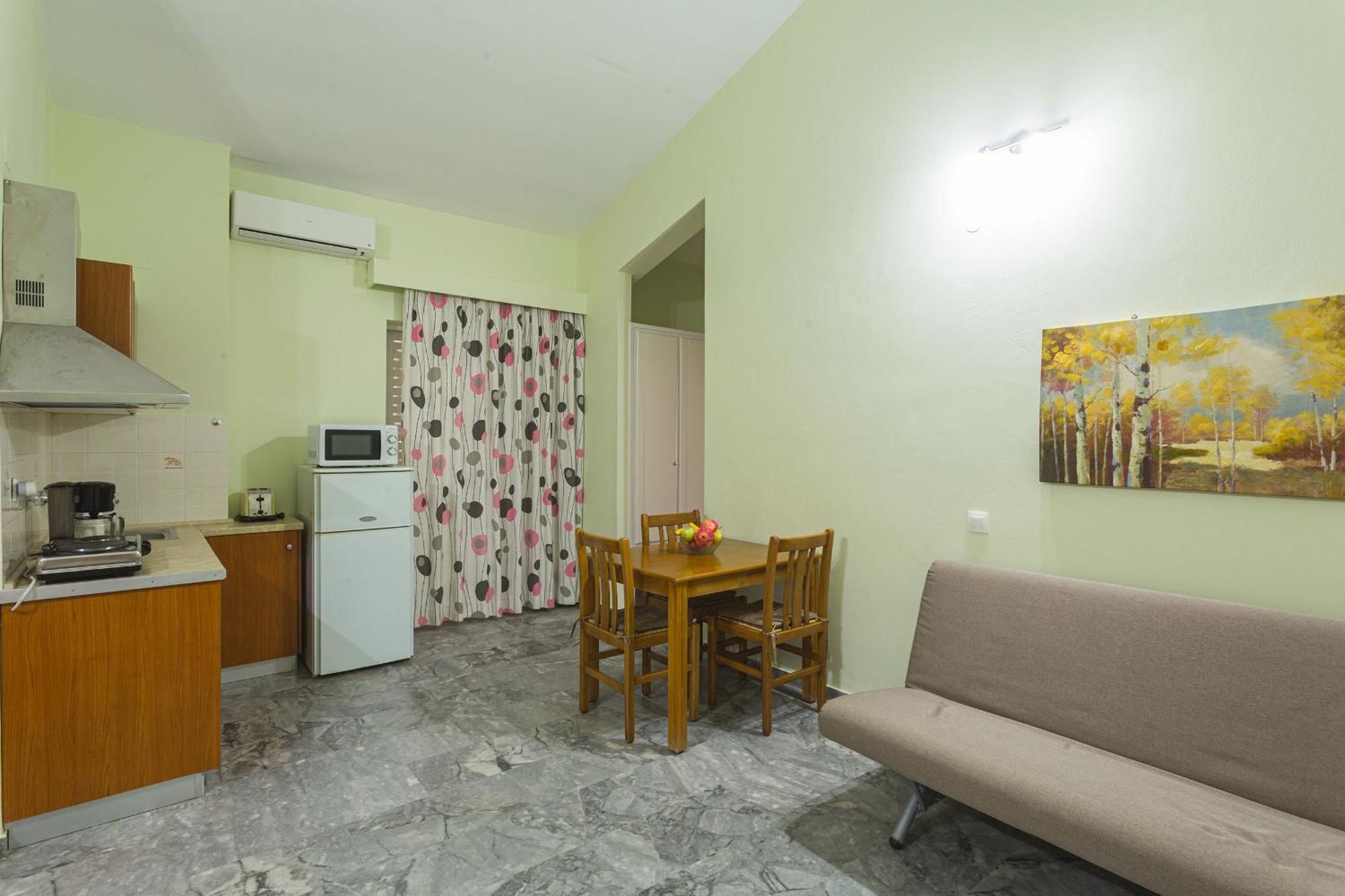 Remvi Hotel - Apartments Stoúpa Oda fotoğraf